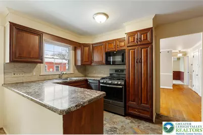 2714 W Washington Street, Allentown, PA 18104 - Photo 11