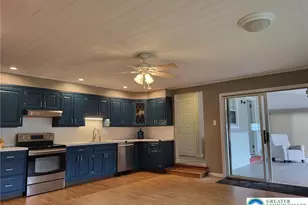 1425 Roselawn Dr, Hanover Twp, PA 18017 - Photo 3