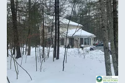 25 Rollingwood Trail, Chestnuthill Twp, PA 18353 - Photo 3