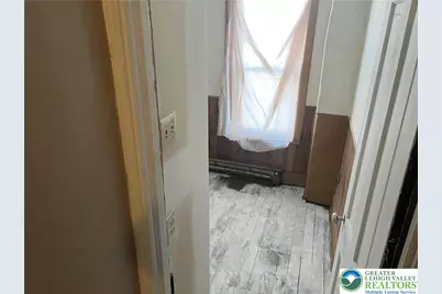 203 N Lehigh Street, Tamaqua, PA 18252 - Photo 17