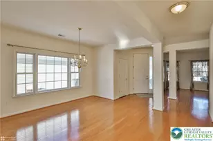 13 Devonshire Dr, Easton, PA 18045 - Photo 17