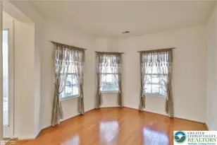 13 Devonshire Dr, Easton, PA 18045 - Photo 9