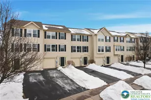 1048 Sparrow Way, Breinigsville, PA 18031 - Photo 3