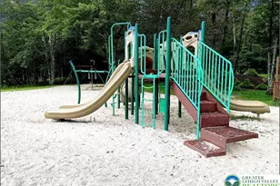 72 Creekview Dr E, Clifton Twp, PA 18424 - Photo 27