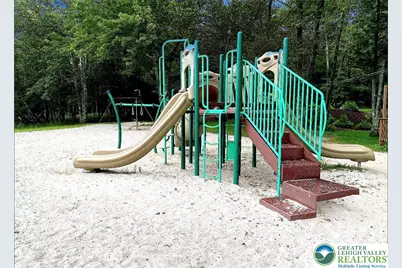 72 Creekview Drive E, Clifton Twp, PA 18424 - Photo 27