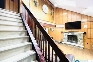 72 Creek View Dr E, Clifton Twp, PA 18424 - Photo 9