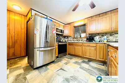 72 Creek View Drive E, Clifton Twp, PA 18424 - Photo 11