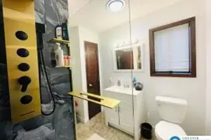 72 Creekview Dr E, Clifton Twp, PA 18424 - Photo 9