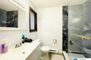 72 Creekview Dr E, Clifton Twp, PA 18424 - Photo 9