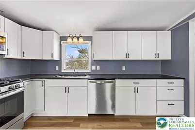 8337 Chestnut Hill Church Road, Coopersburg, PA 18036 - Photo 13