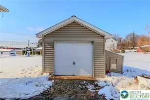 4102 Lehigh St, Whitehall, PA 18052 - Photo 5