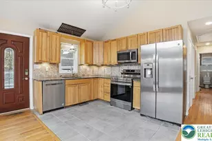 2318 Sunbird Ct, Henryville, PA 18332 - Photo 13