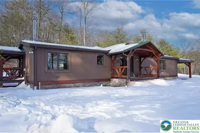 371 Green Tree Drive, Auburn, PA 17922 - Photo 3