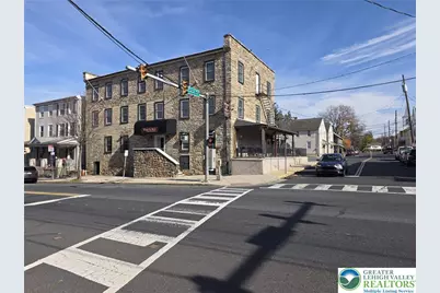 605 Main Street, Hellertown, PA 18055 - Photo 3