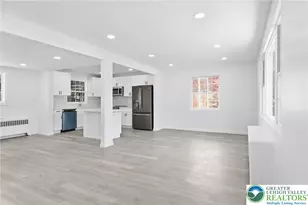 935 Buttonwood St, Emmaus Boro, PA 18049 - Photo 5