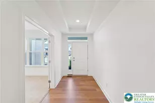 5397 Red Oak Dr, Upper Saucon Township, PA 18036 - Photo 3