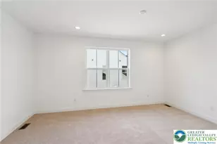 5397 Red Oak Dr, Upper Saucon Township, PA 18036 - Photo 7