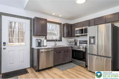 1819 Stag Run, Pocono Lake, PA 18347 - Photo 9