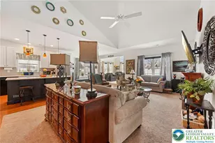 5424 Traditions Dr, Upper Saucon Township, PA 18036 - Photo 9