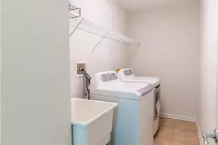 8524 Mayfair Ct, Upper Macungie Township, PA 18031 - Photo 41