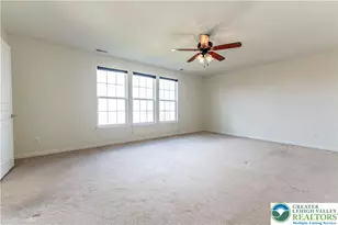 8524 Mayfair Ct, Upper Macungie Township, PA 18031 - Photo 27