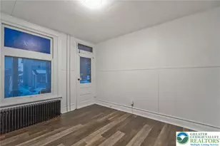 676 Chestnut St, Emmaus, PA 18049 - Photo 7