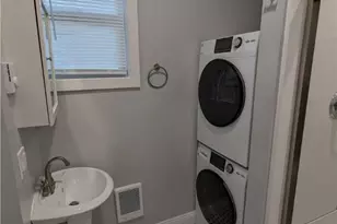 136 S 8th St, Easton, PA 18042 - Photo 7