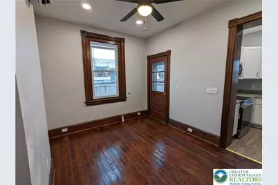136 S 8th Street, Easton, PA 18042 - Photo 11