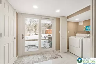 5547 Roosevelt St, Whitehall, PA 18052 - Photo 47