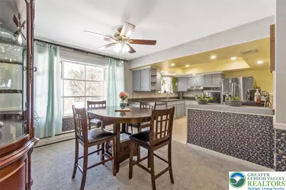 5547 Roosevelt Street, Whitehall, PA 18052 - Photo 11