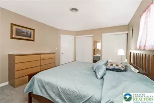 5547 Roosevelt St, Whitehall, PA 18052 - Photo 25