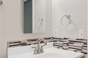 201 Canal Park, Easton, PA 18042 - Photo 21