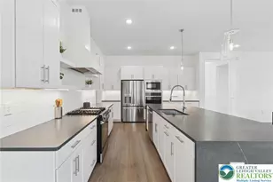 5683 Frederick Dr, Freemansburg, PA 18017 - Photo 5