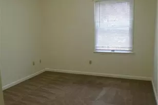 5300 Russell Ct, Whitehall, PA 18052 - Photo 7