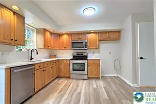 4901 Shawnee Ct, Schnecksville, PA 18078 - Photo 9