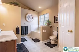 460 Quail Dr, Allentown, PA 18104 - Photo 23