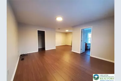 6852 Lincoln Drive, Lower Macungie, PA 18062 - Photo 5