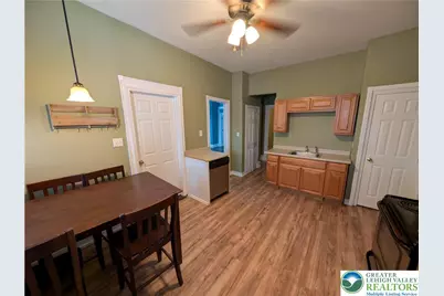 261 E Broad Street #Apt 1, Bethlehem, PA 18018 - Photo 3