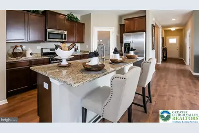 1430 Silk, Upper Macungie Township, PA 18031 - Photo 3