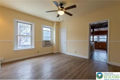 217 Crest Avenue, Bethlehem, PA 18015 - Photo 5