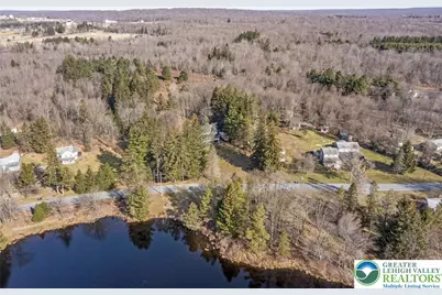 2101 Lakeside Drive, Coolbaugh Twp, PA 18466 - Photo 3