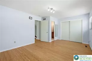 1 Lincoln Pl, Whitehall, PA 18052 - Photo 17