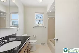 1 Lincoln Pl, Whitehall, PA 18052 - Photo 23