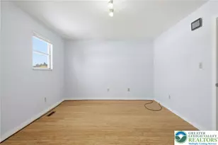 1 Lincoln Pl, Whitehall, PA 18052 - Photo 19