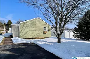 1012 N 17th St, Allentown, PA 18104 - Photo 5