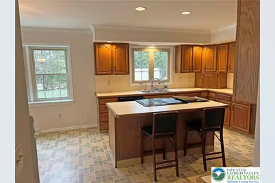 4861 Waterfall Drive, Lower Macungie Township, PA 18062 - Photo 15