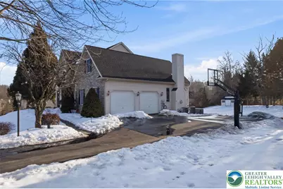 6285 Whitetail Drive, Coopersburg, PA 18036 - Photo 5