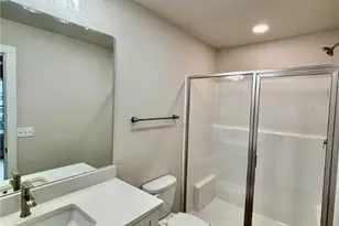 1411 Greenview Dr, Bethlehem, PA 18018 - Photo 13