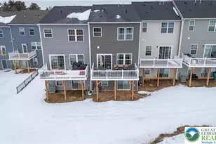 228 Ashton Ct, Catasauqua Boro, PA 18032 - Photo 5