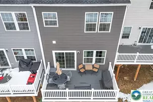 228 Ashton Ct, Catasauqua Boro, PA 18032 - Photo 3